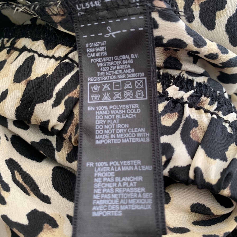 NWOT Forever 21 Wide Leg Leopard Pants - Picture 7 of 7